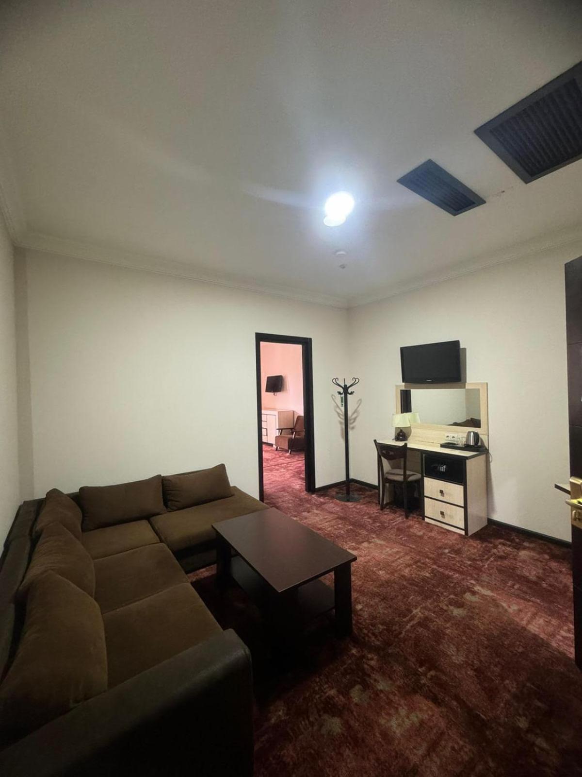Hotel Beka Palace Tbilisi Eksteriør billede